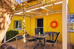 überdachte Terrasse