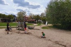 Matschstrasse-am-Strand-und-Picknickgelegenheiten